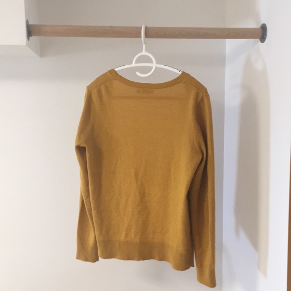 Cardigan - Picture 2 of 3